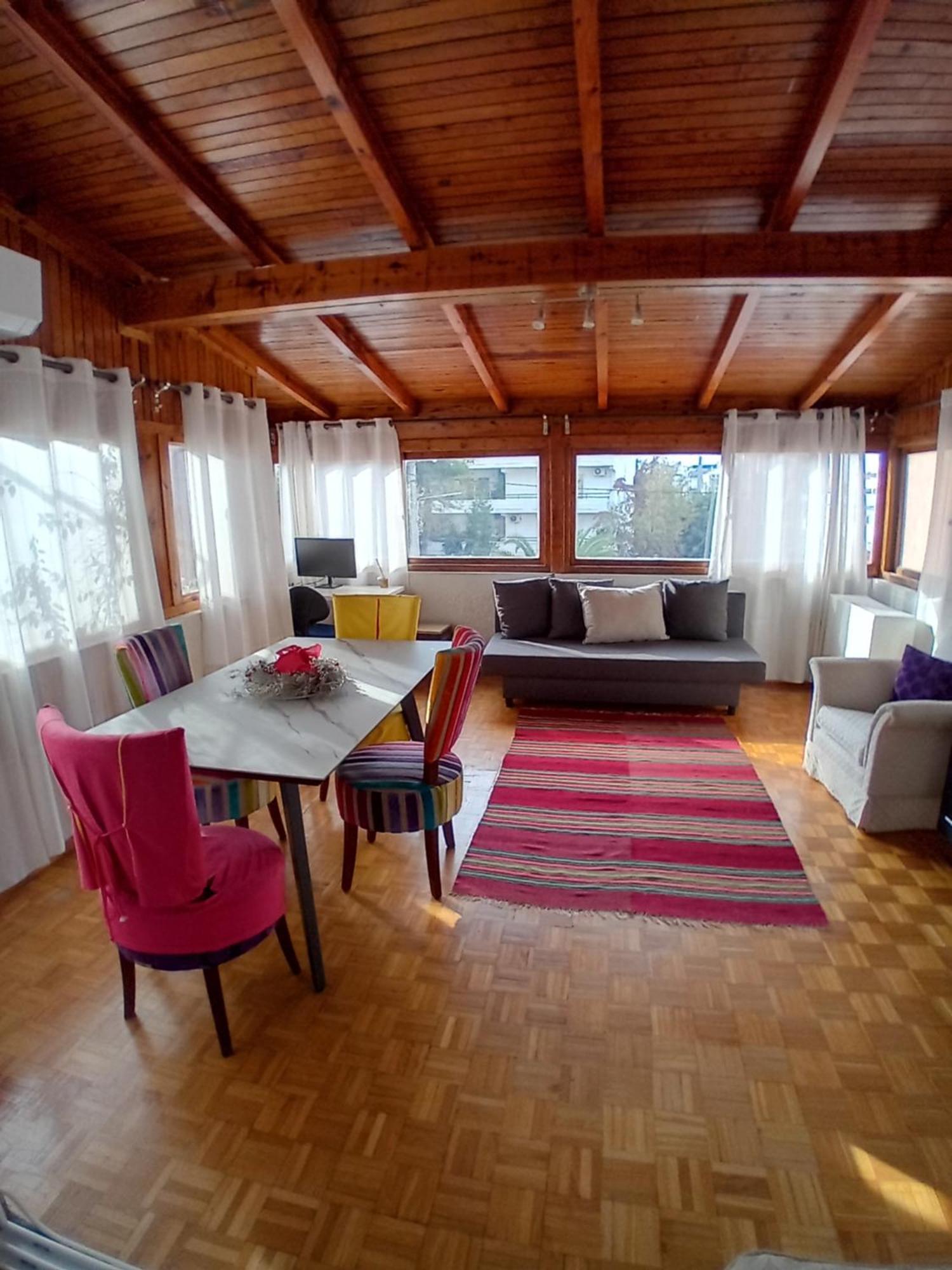 Apartment Sunny Northern Athens